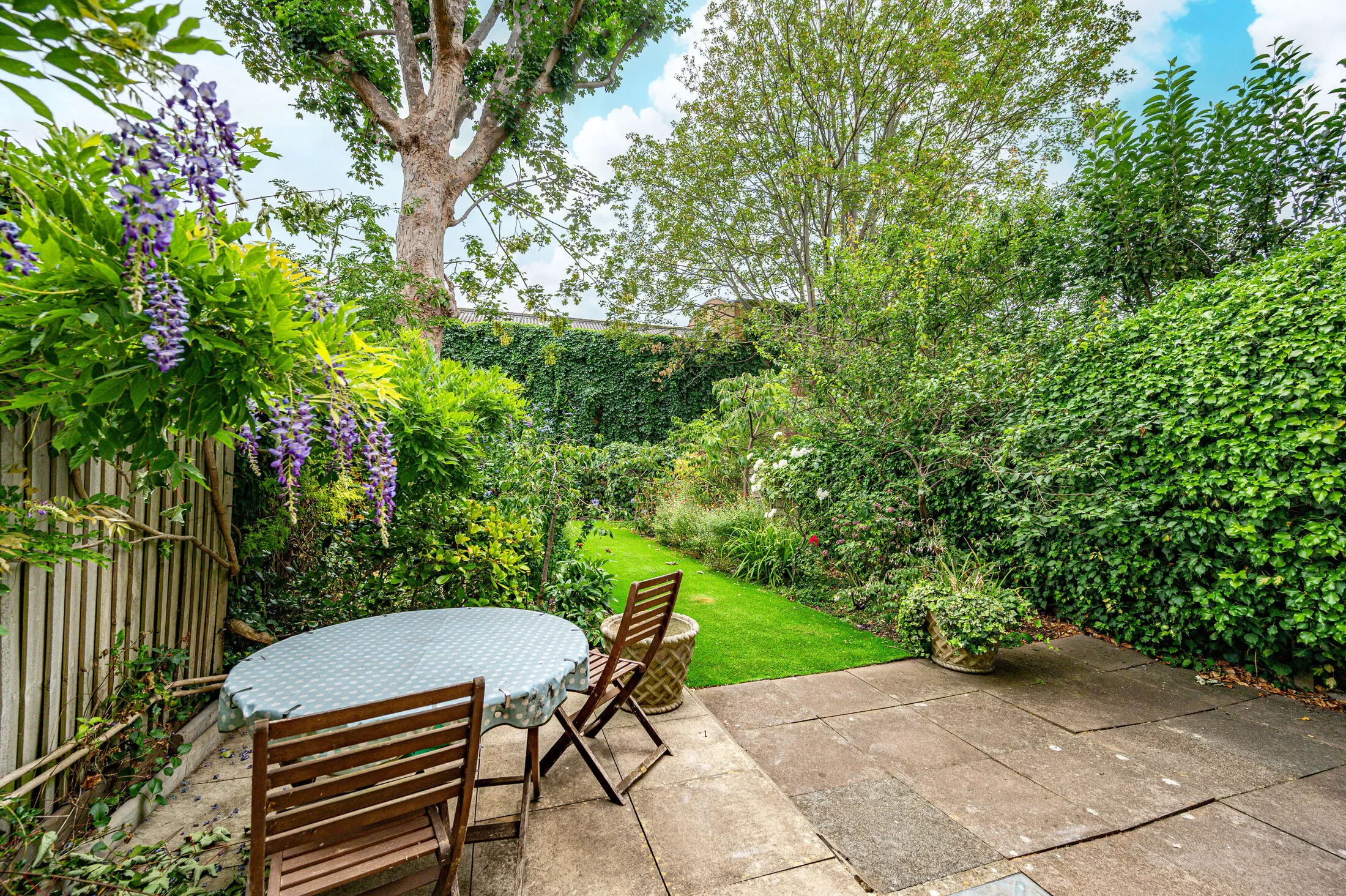 Flat Goldhurst Terrace in Greater London