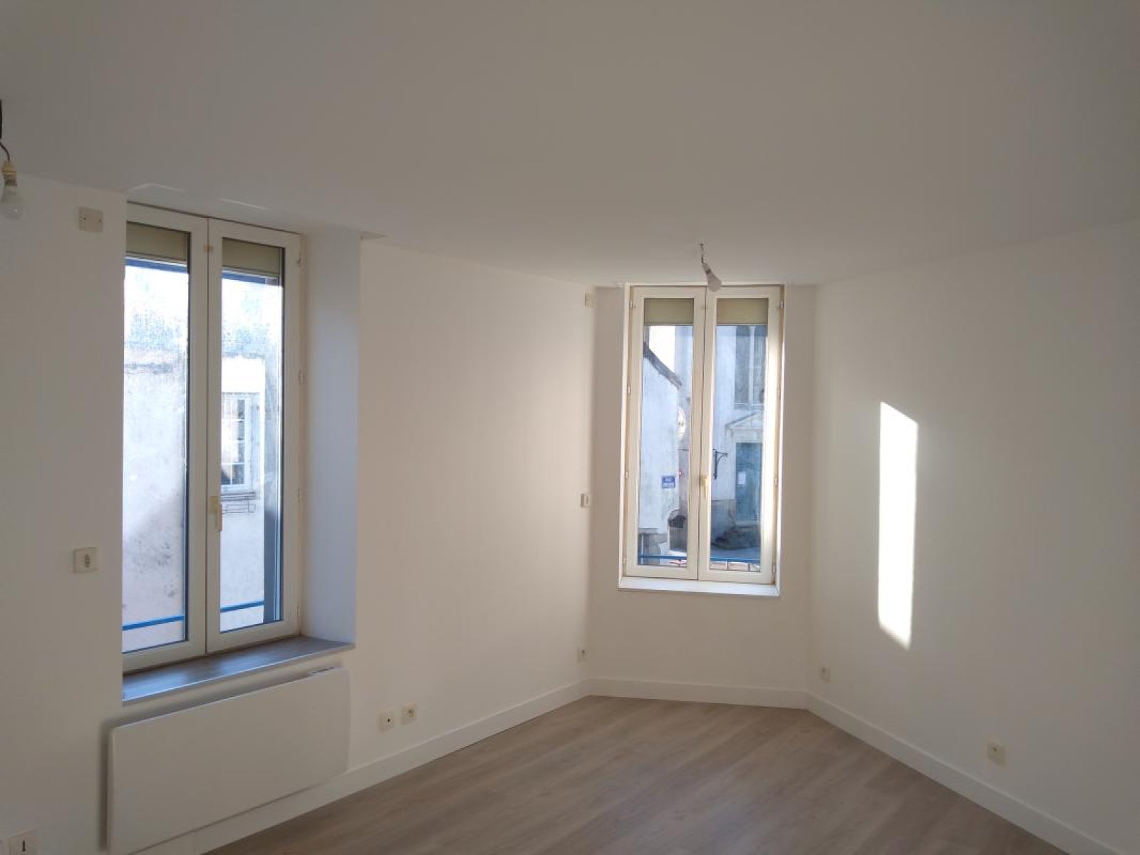 Flat Rue Amaury d'Acigné in Saint-Étienne-de-Montluc