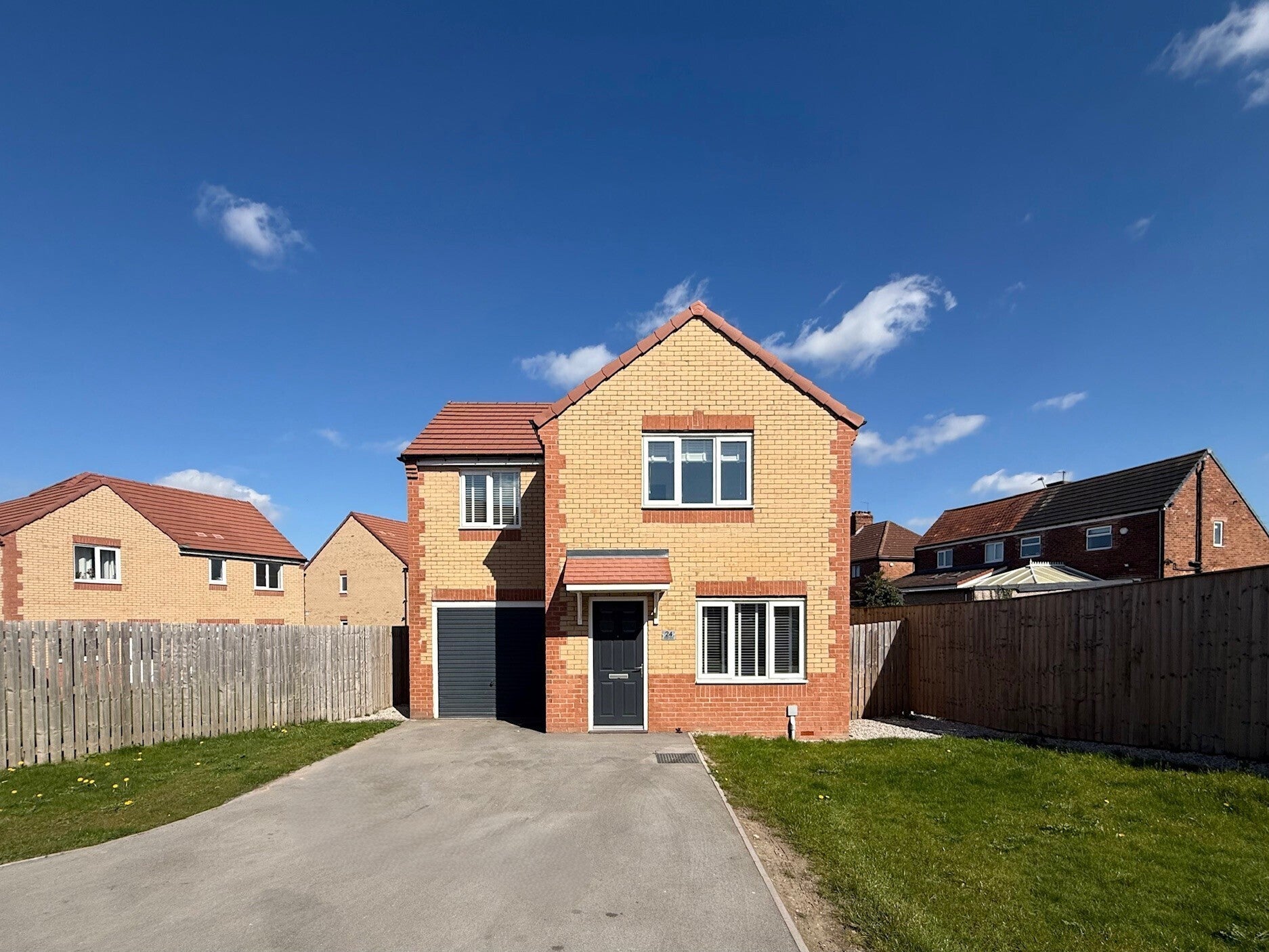 House Wright Drive in Doncaster