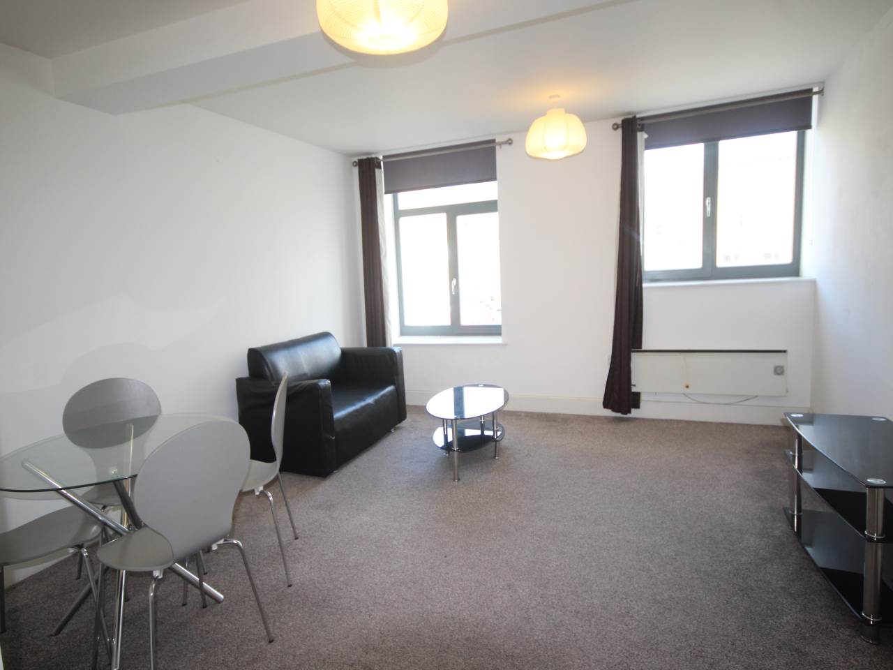 Flat Grattan Road in Bradford
