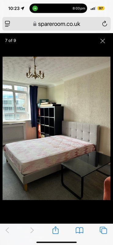 Room Mount Pleasant in Greater London