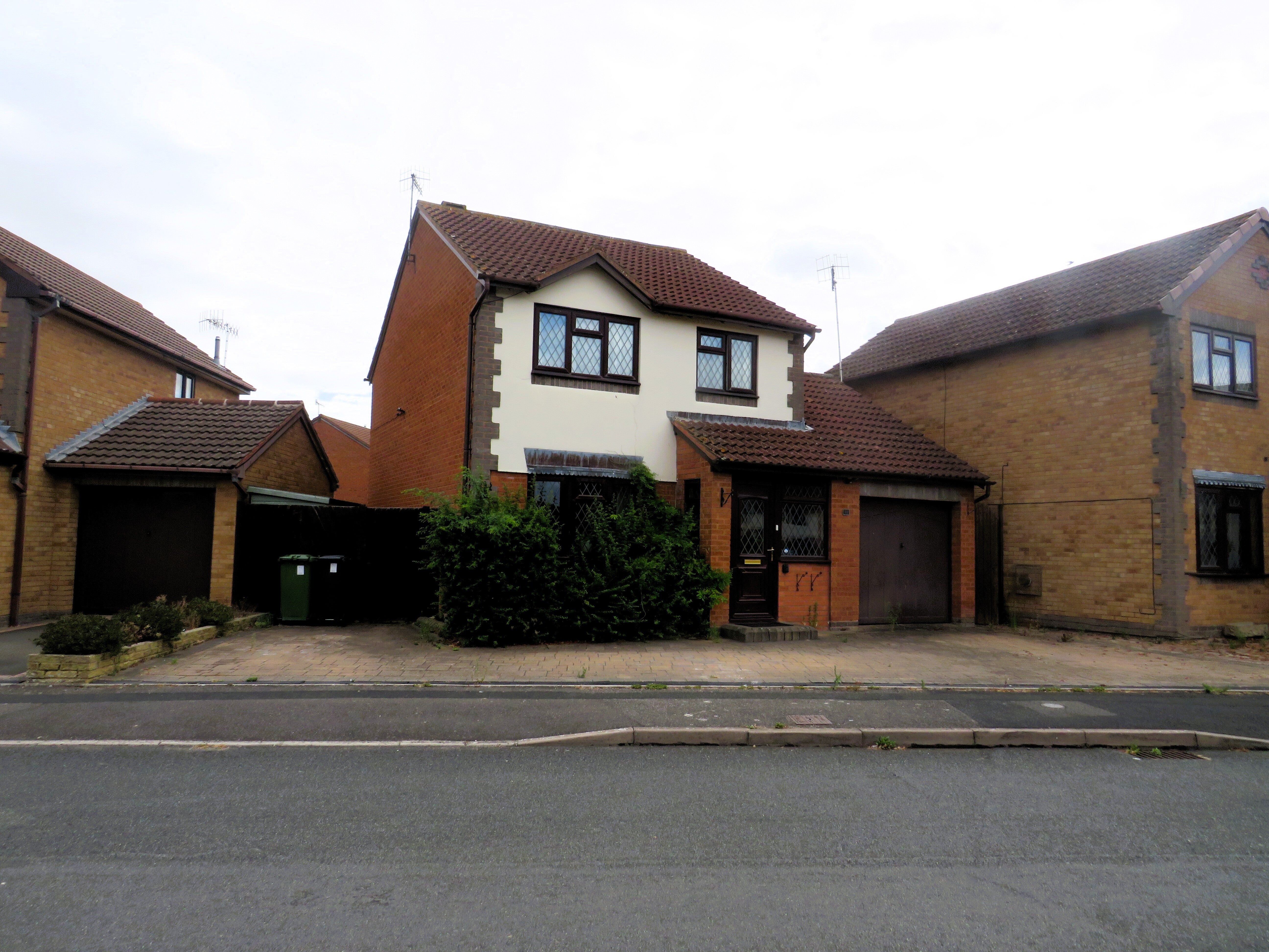 House St Philips Drive in Wychavon