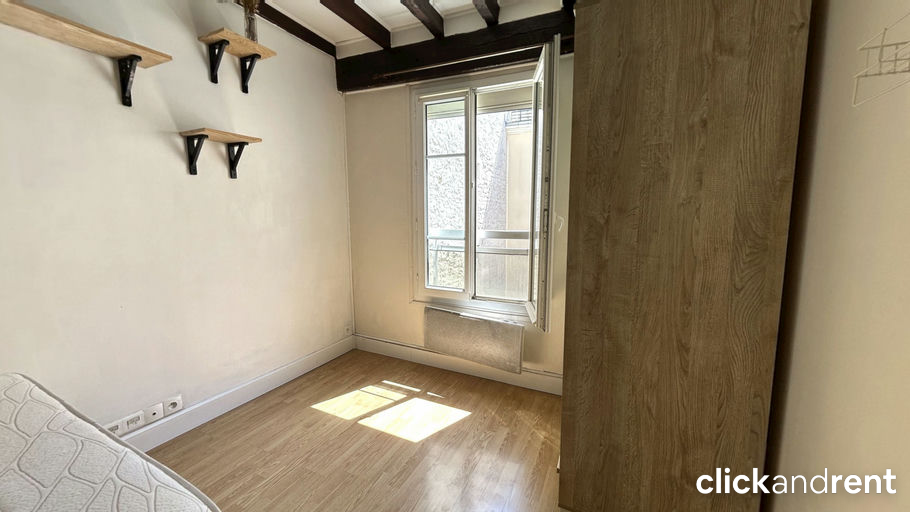 Flat Rue de Tunis in Paris