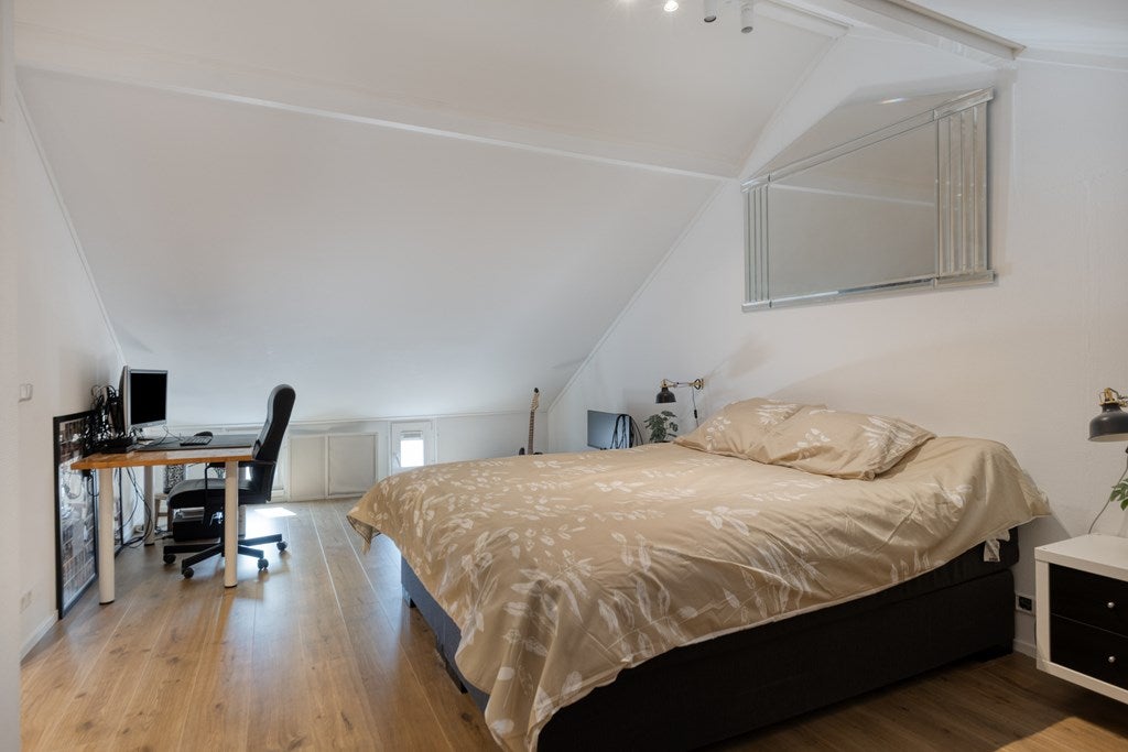 Twee-onder-één-kap te koop: Beatrixstraat 10, Yerseke