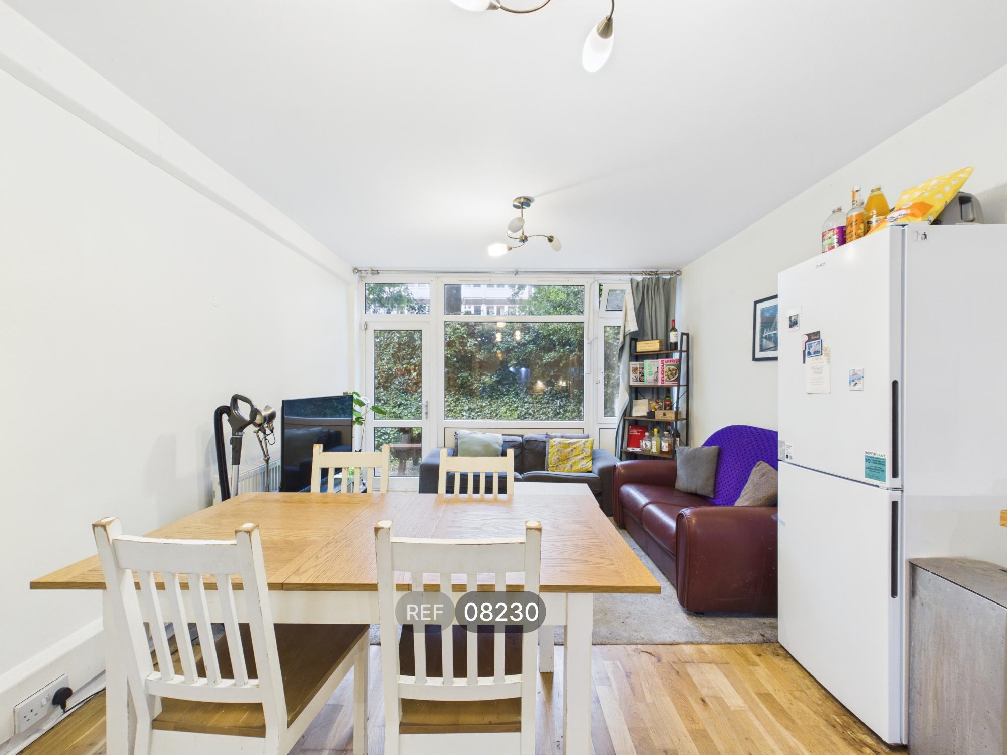 Flat Holliday Square in Greater London