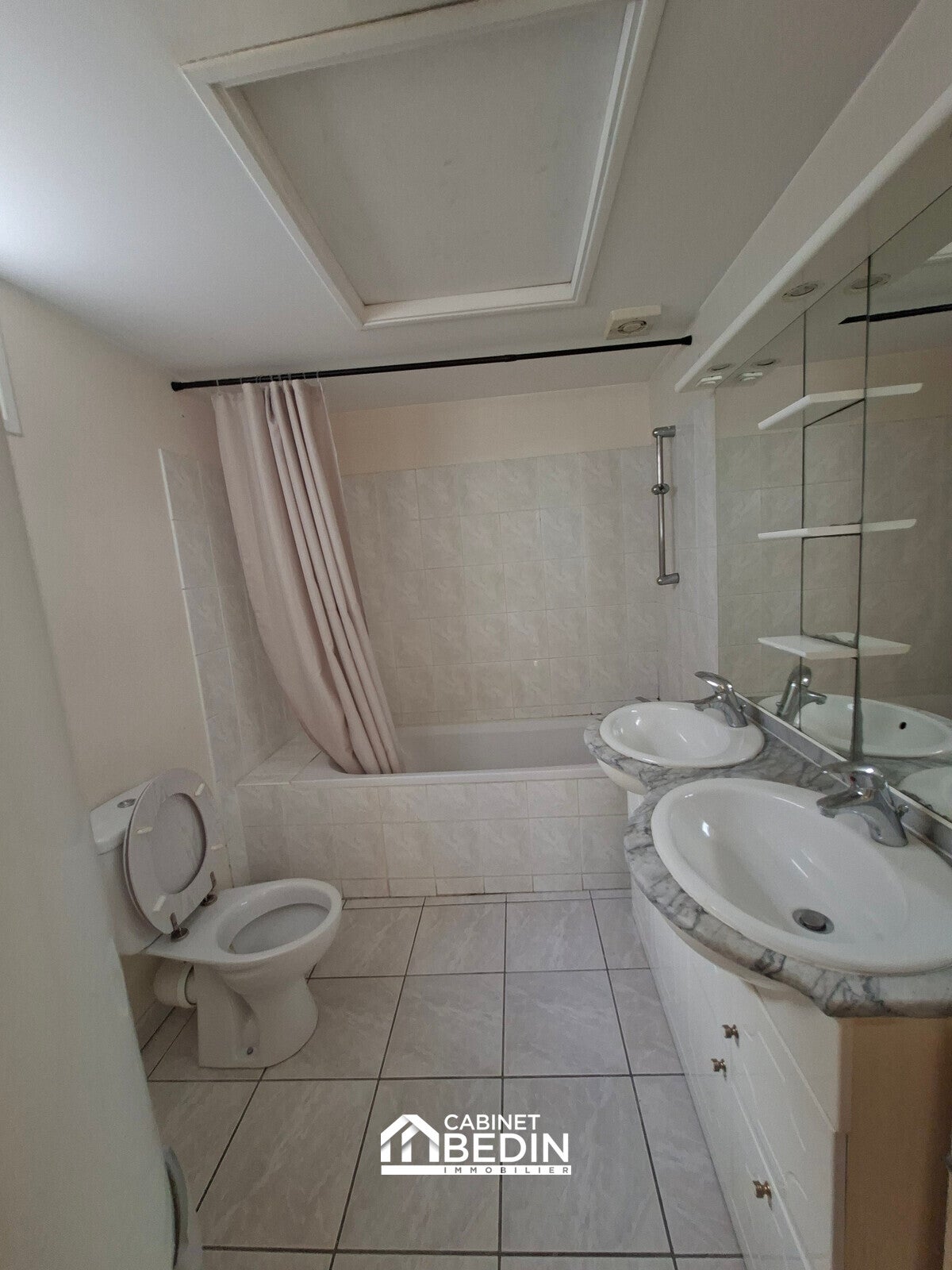 Flat Rue Père Dieuzaide in Bordeaux