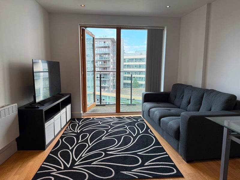 Room Armouries Drive in Leeds