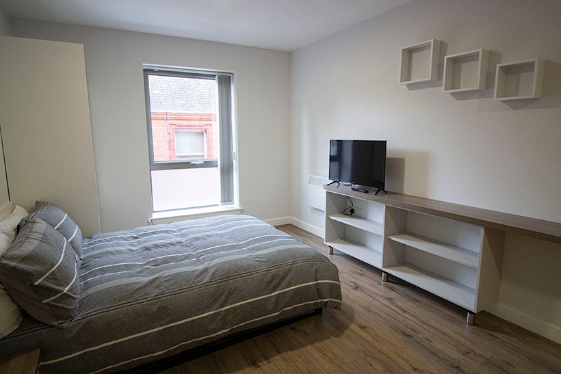 Room Clare Street in Nottingham