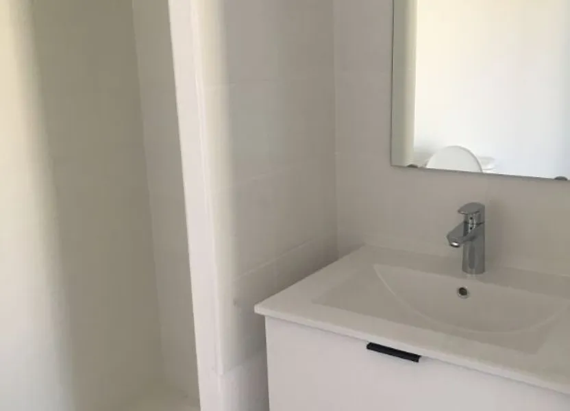 Appartement Rue de Beaucaire à Nîmes