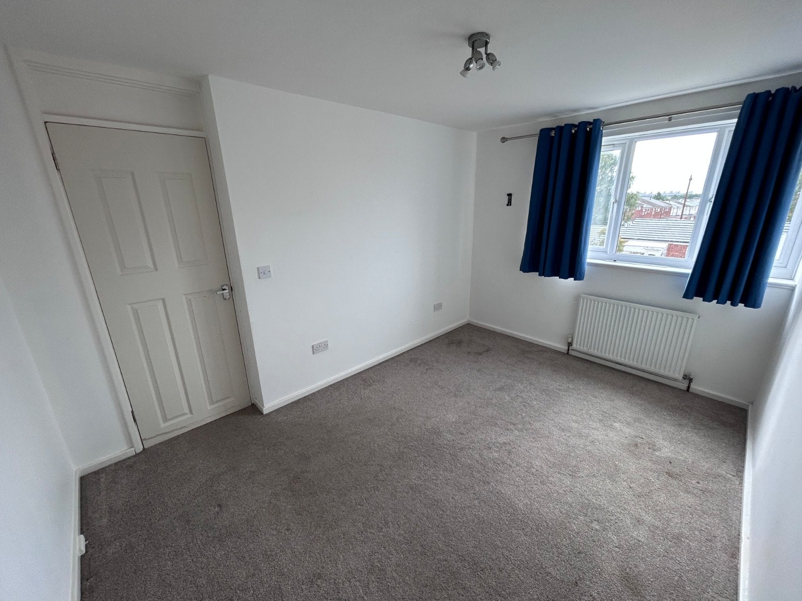 House Greygarth Close in Hull