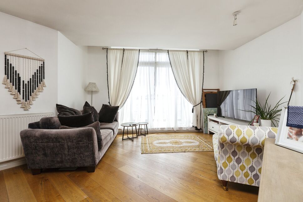 Flat Lister Drive in Gravesham