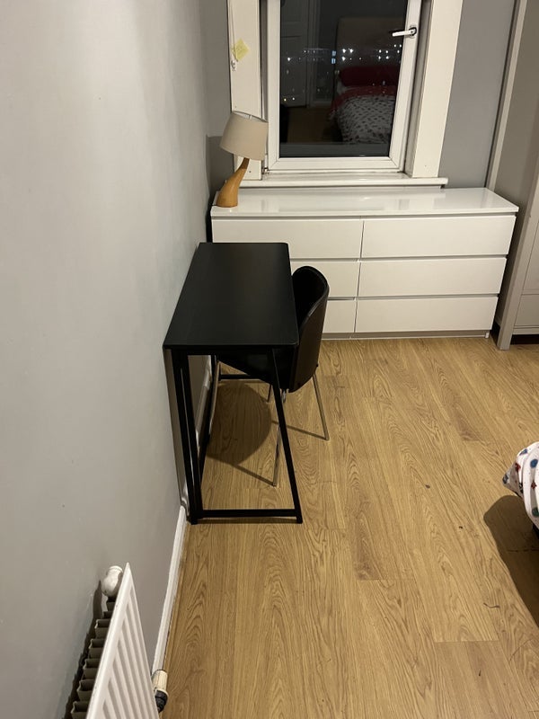 Room West Granton Road in City of Edinburgh