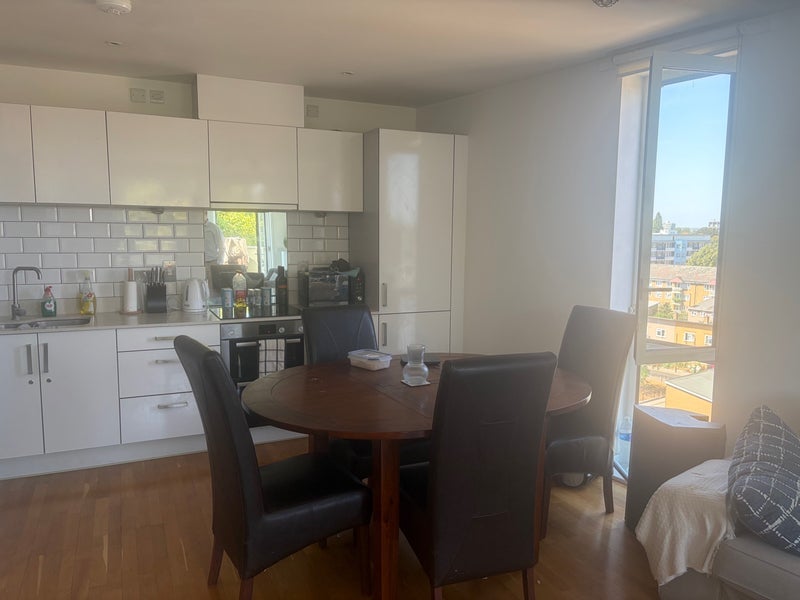 Room Duckett Street in Greater London