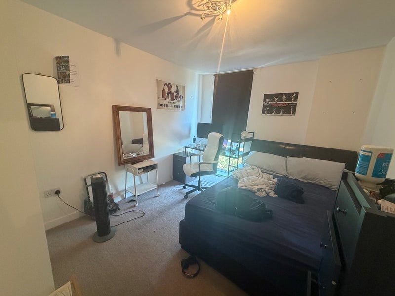 Room Duckett Street in Greater London