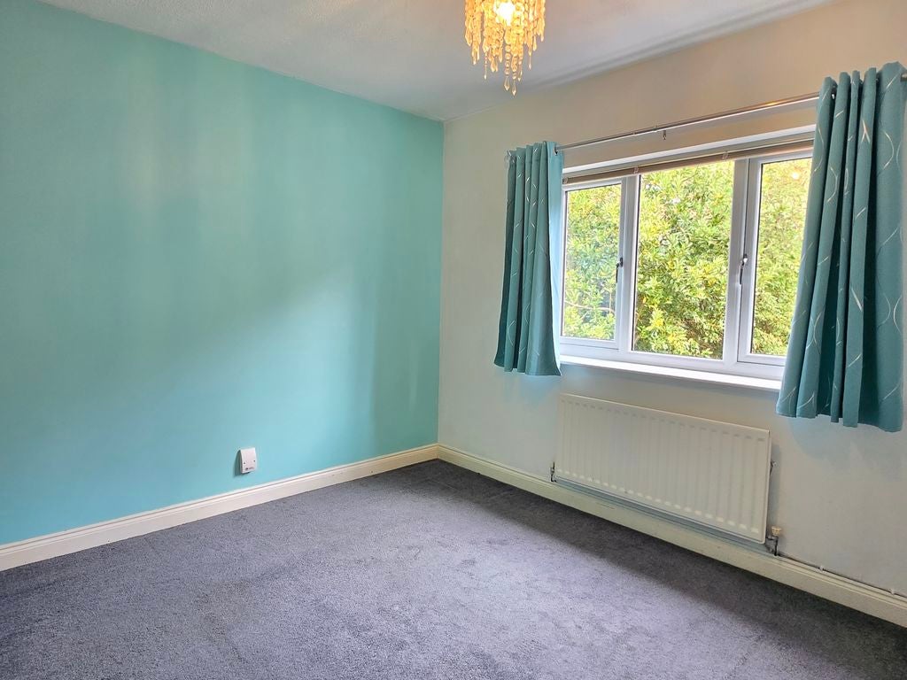 House Gideons Close in Coseley