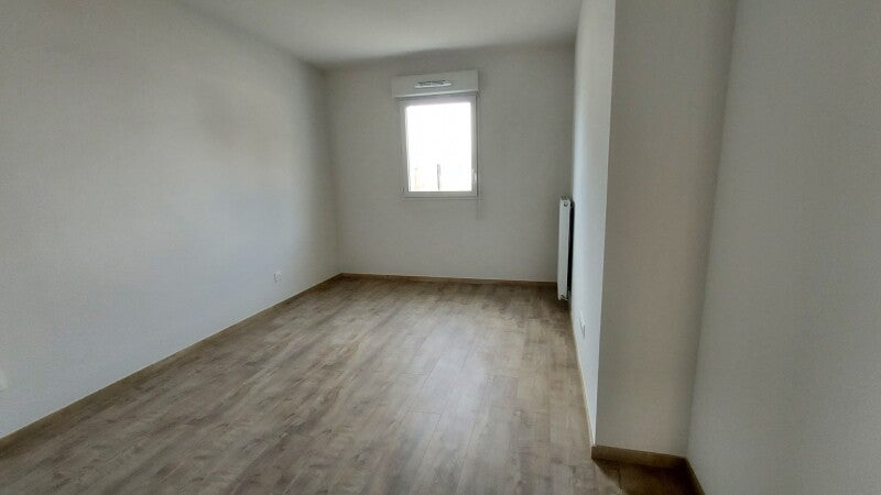 Flat Route de Roques in Villeneuve-Tolosane