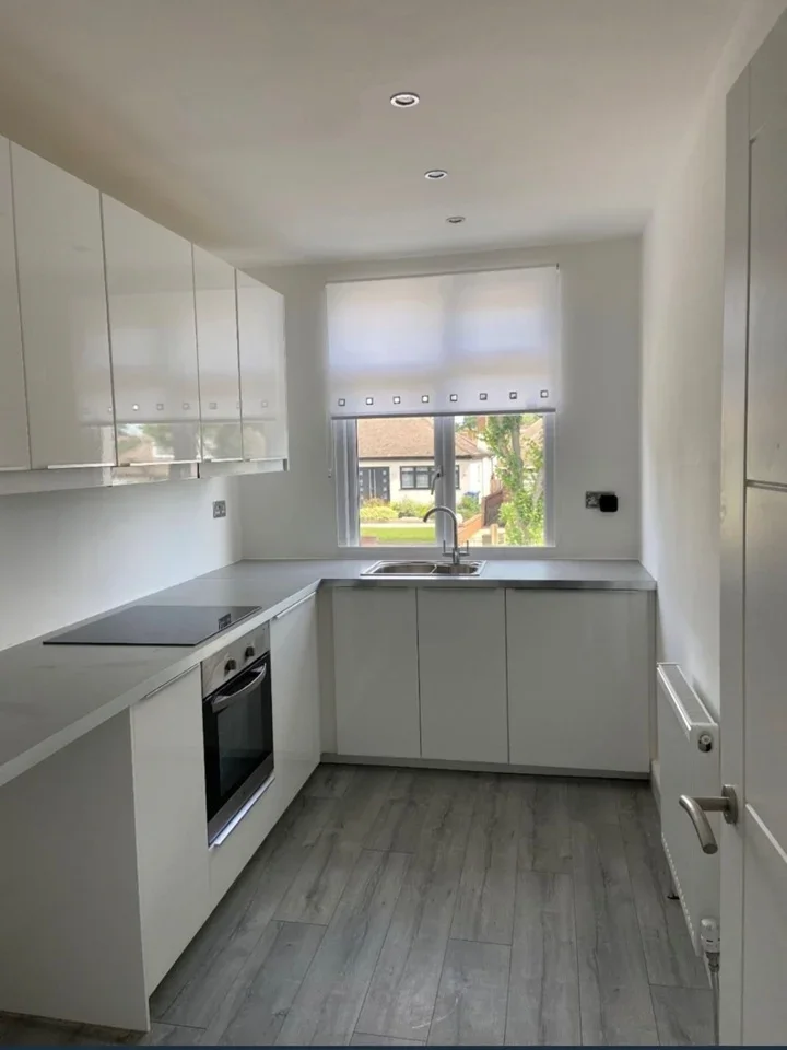 Flat Lampits Hill in Corringham