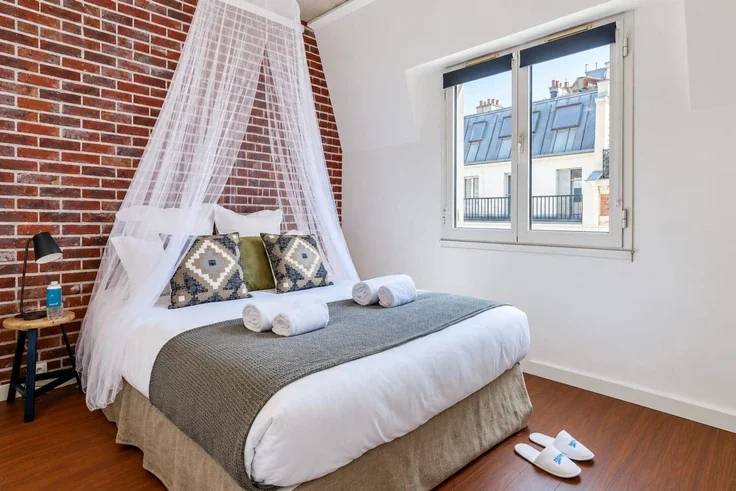 Flat Rue de Milan in Paris