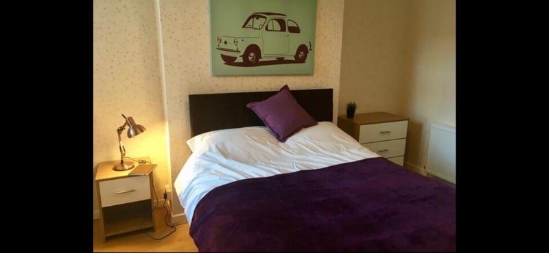 Room Manchester Road in Tameside