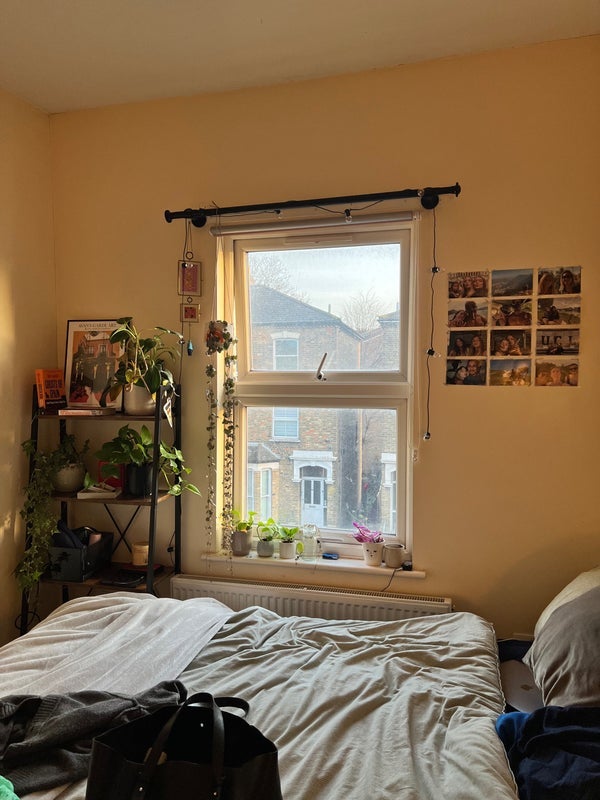 Room Stroud Green Road in Greater London
