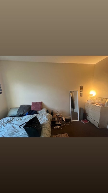 Room Stroud Green Road in Greater London