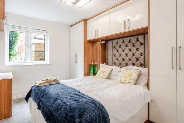 Flat Alexandra Road in Greater London