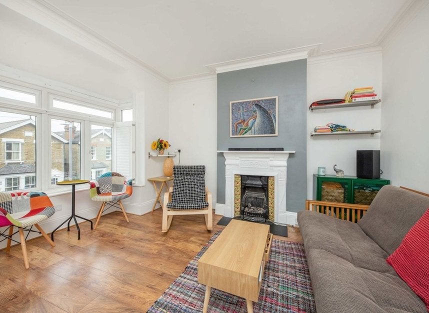 Flat Chesham Road in Greater London
