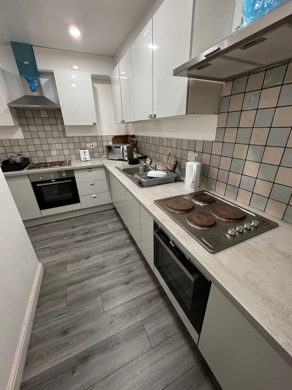 Room Pershore Road in Birmingham