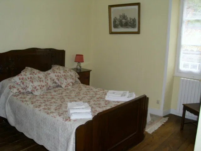 Chambre Route de Villevert à Confolens