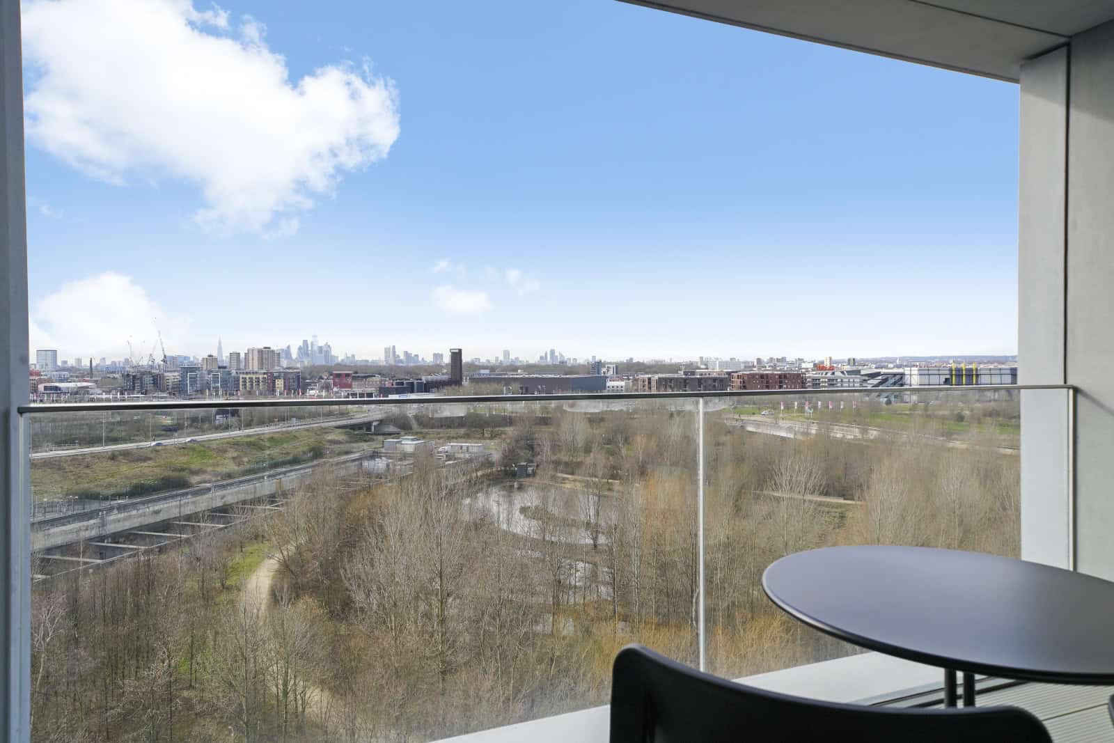 Flat Anthems Way in Greater London