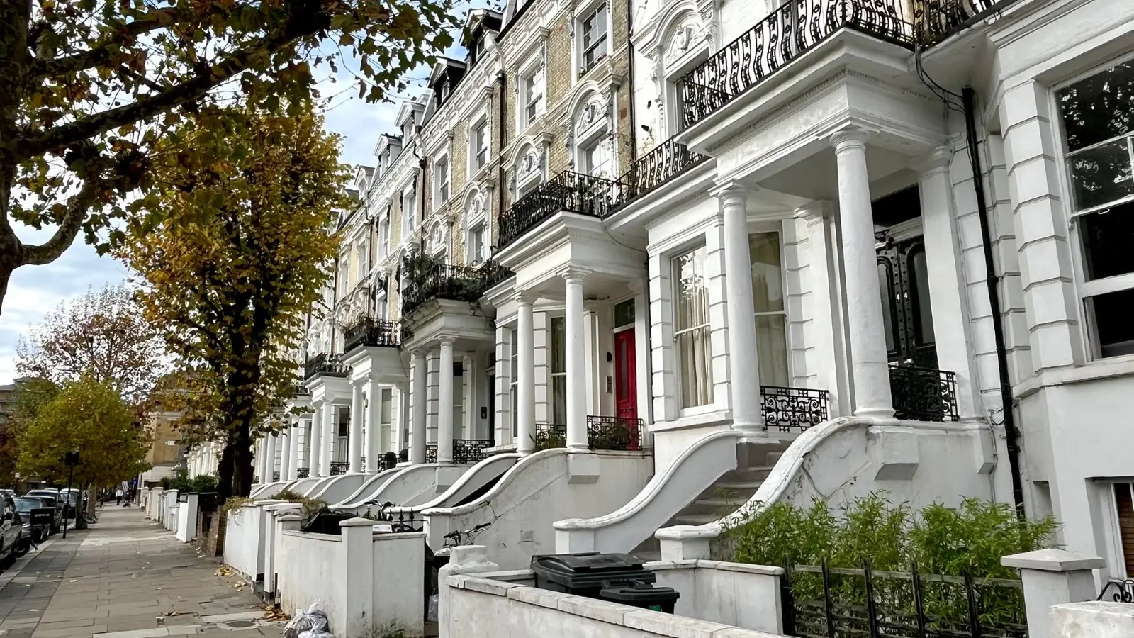 Flat Amberley Road in City of Westminster
