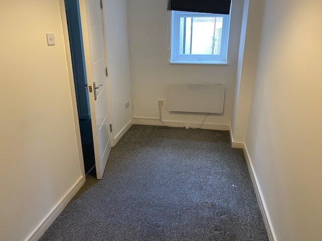 Flat Sanquhar Street in Cardiff