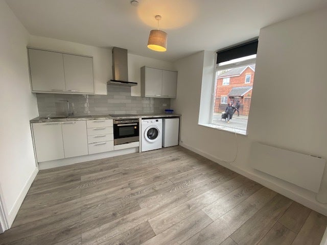 Flat Sanquhar Street in Cardiff