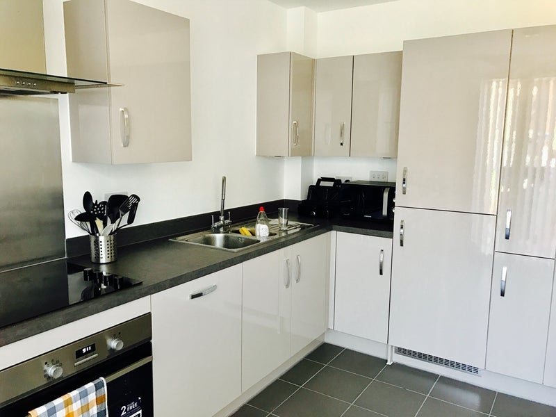 Room Whiston Road in Greater London