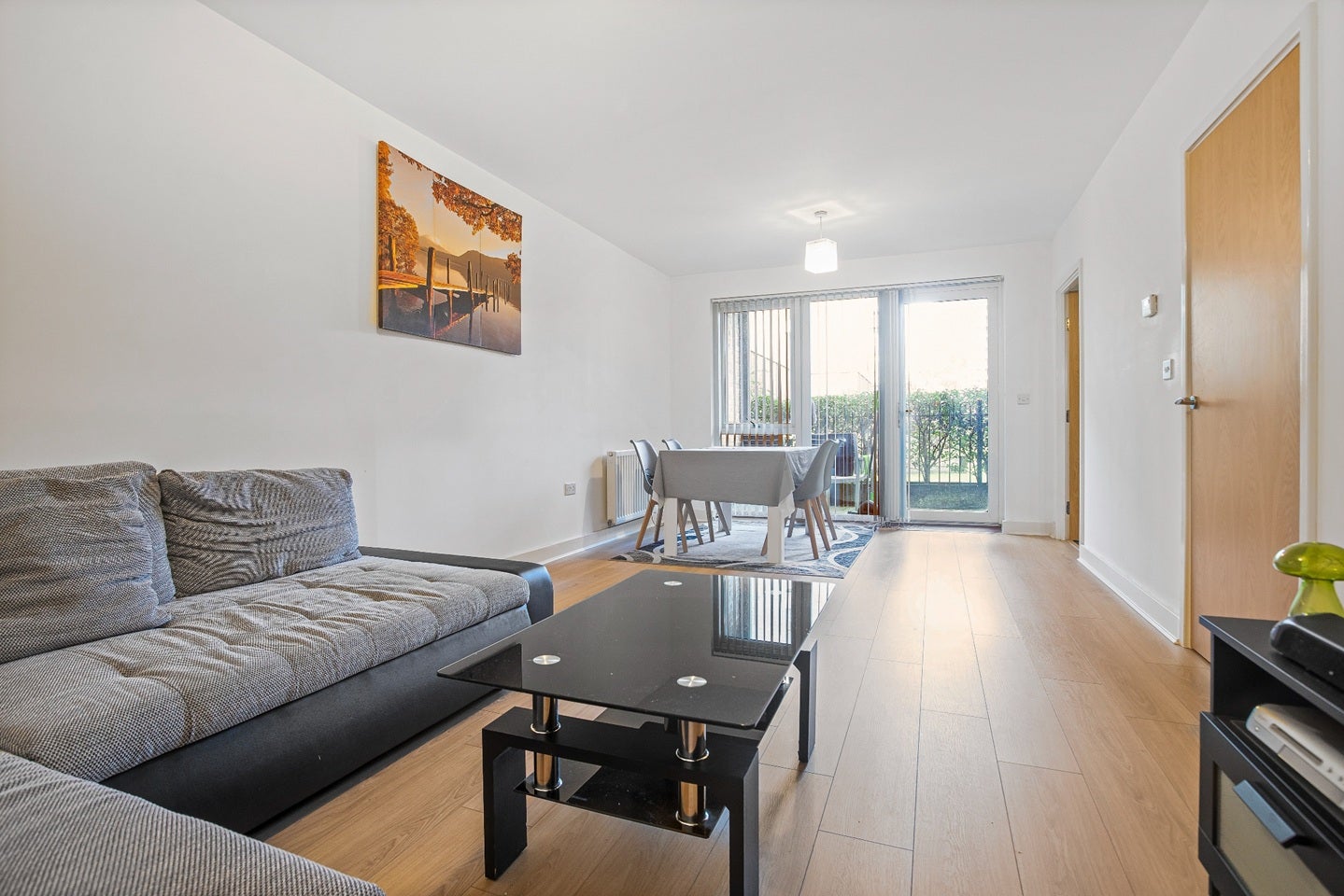 Room Mornington Close in Greater London