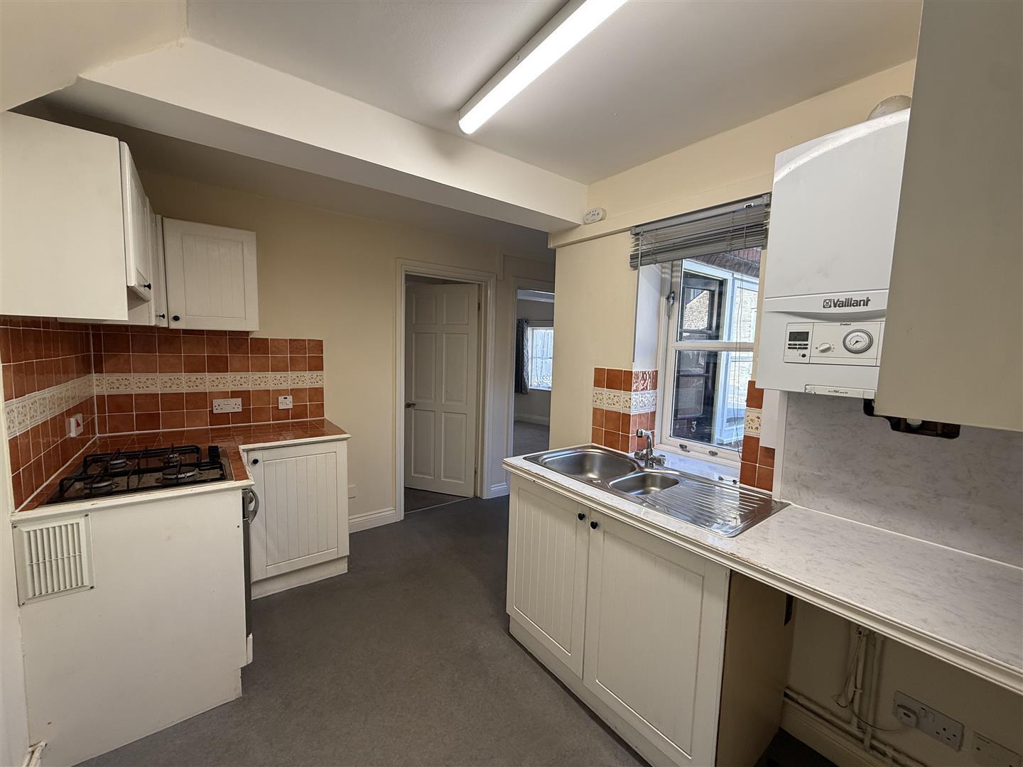 Flat Chancery Lane in Bridport