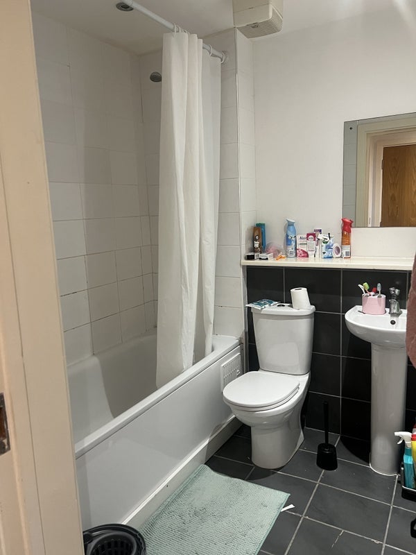 Room Hill Top in Coventry