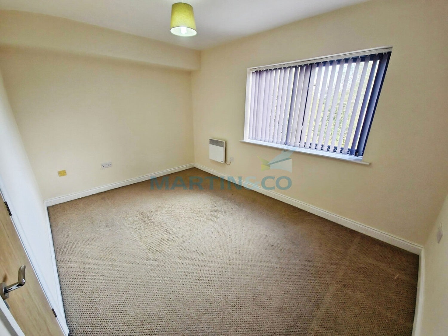 Flat Cresswell Road in Sheffield