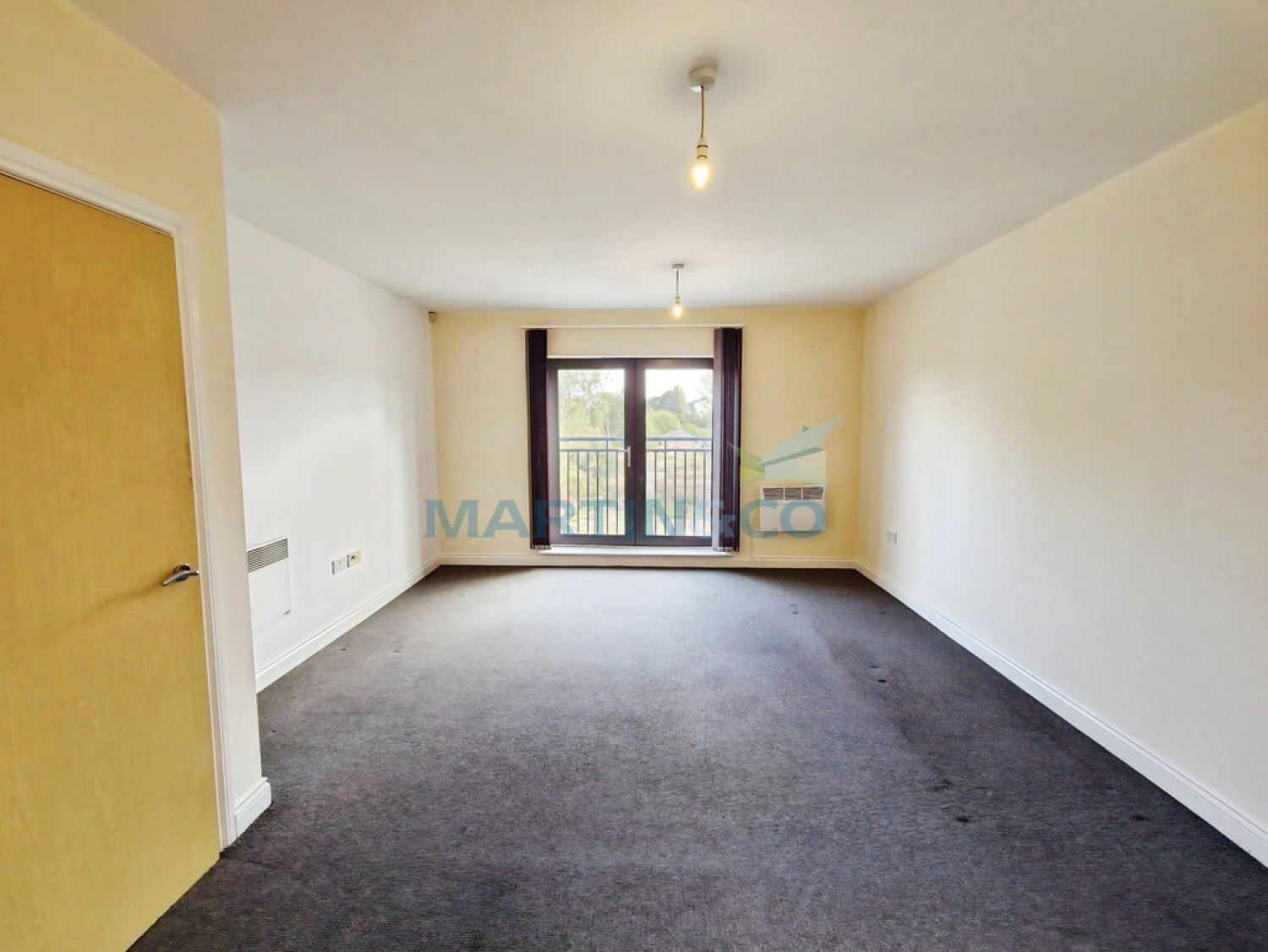 Flat Cresswell Road in Sheffield
