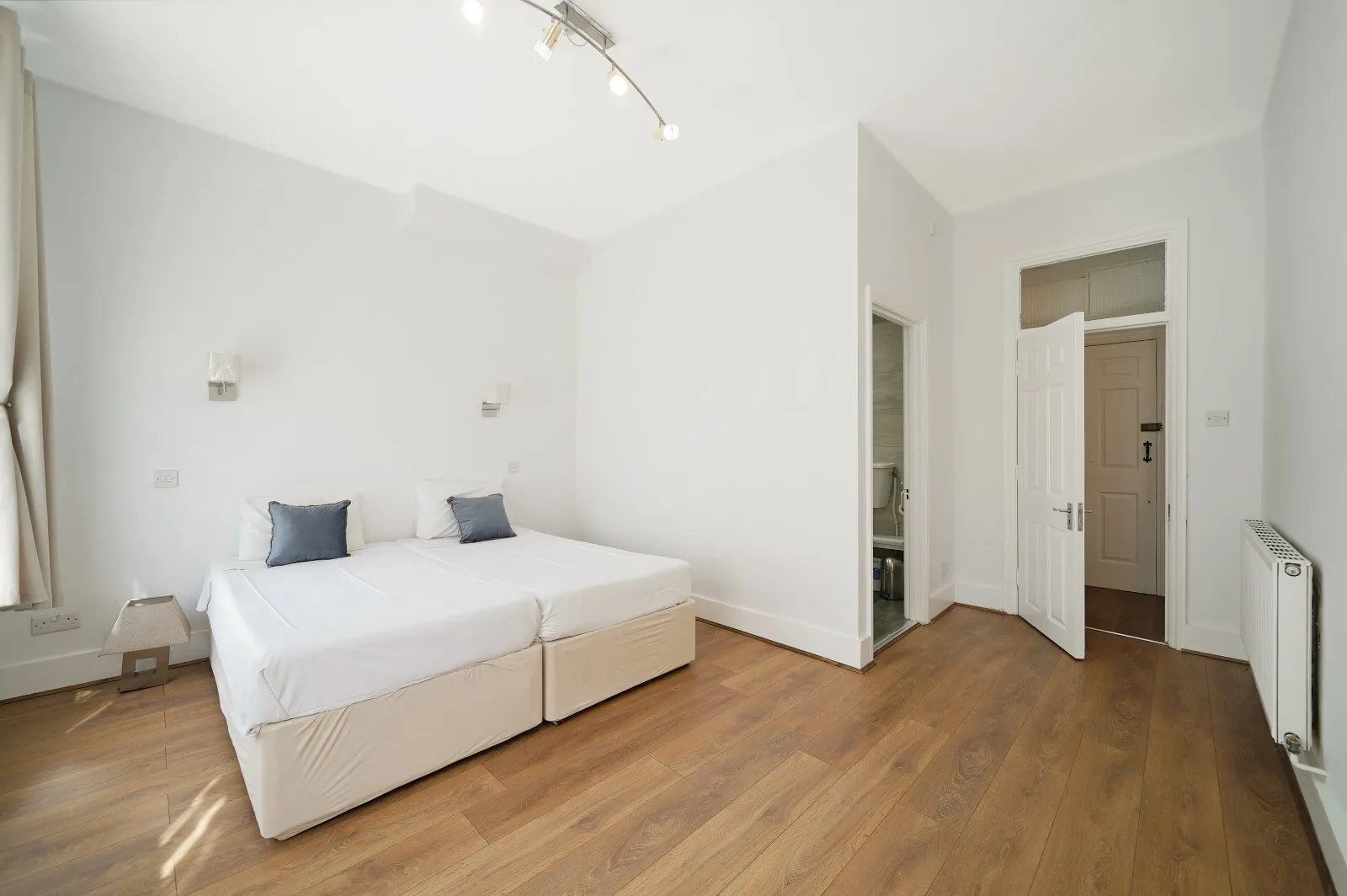 House Compayne Gardens in Greater London