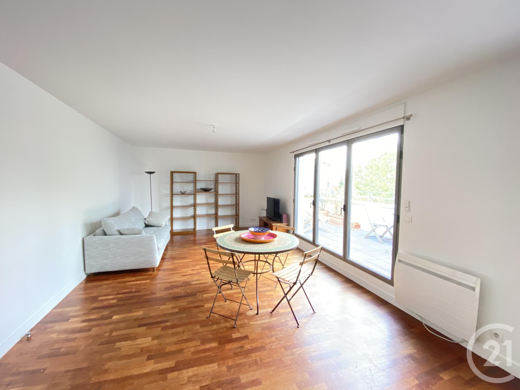 Flat Rue Brillat-Savarin in Paris