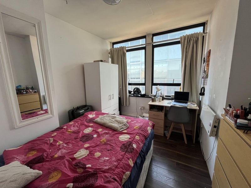 Room Gray's Inn Road in Greater London