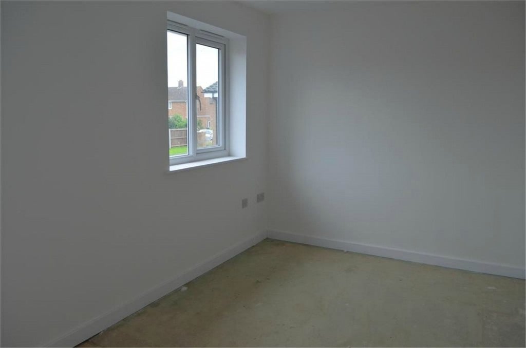 Flat Kitelands Road in Biggleswade