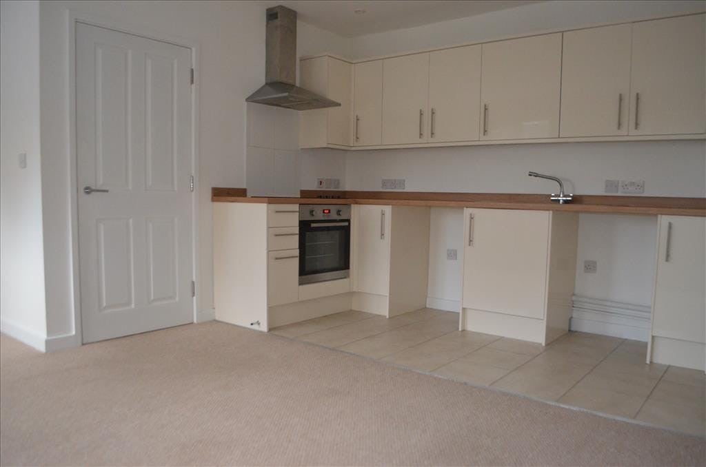 Flat Kitelands Road in Biggleswade