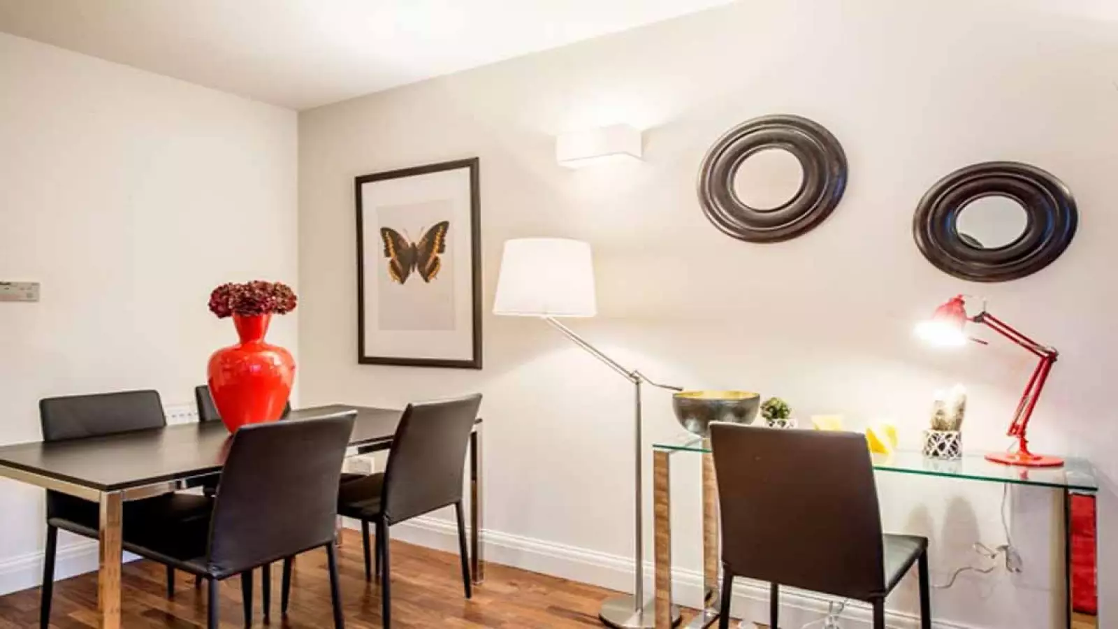 Flat Blenheim Crescent in Greater London