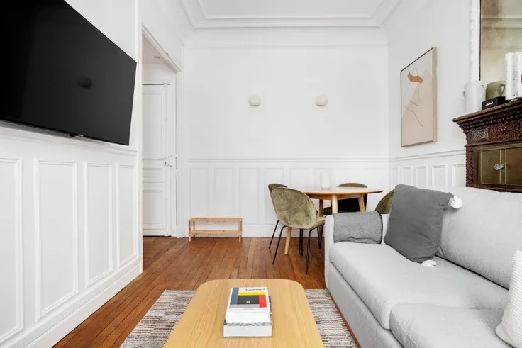 Appartement Rue Pierre Demours à Paris