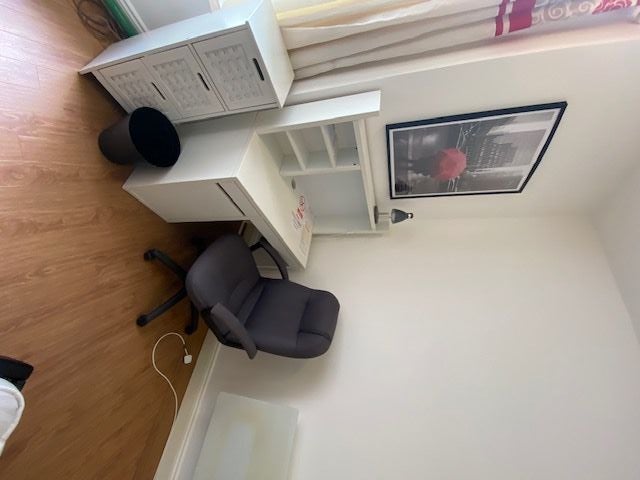 Room Broomfield Road in Coventry