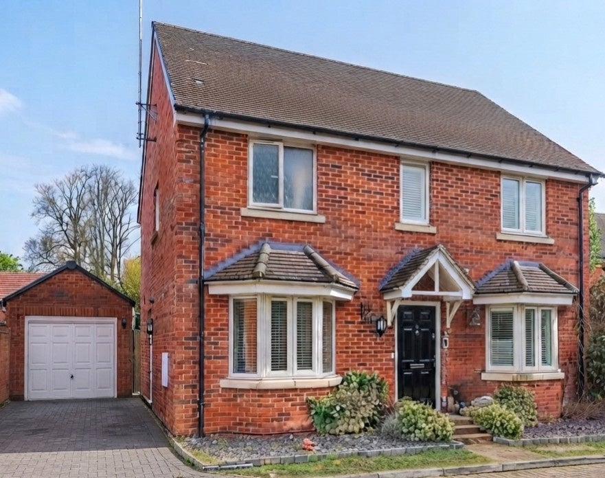 House Linnet Avenue in Little Chalfont