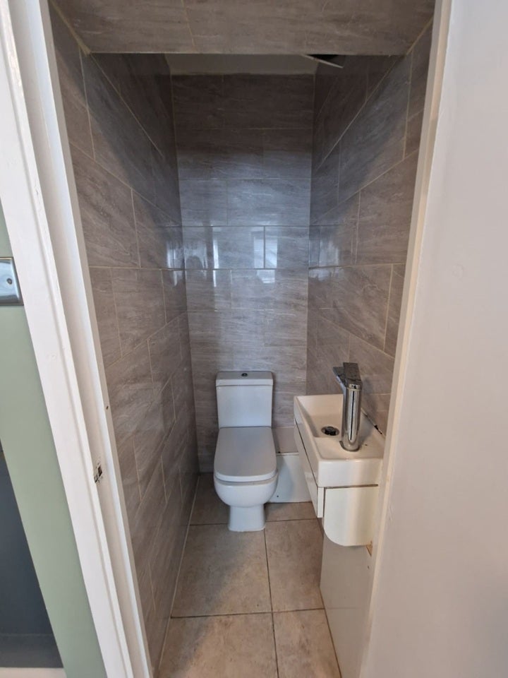 Flat Devons Road in Greater London