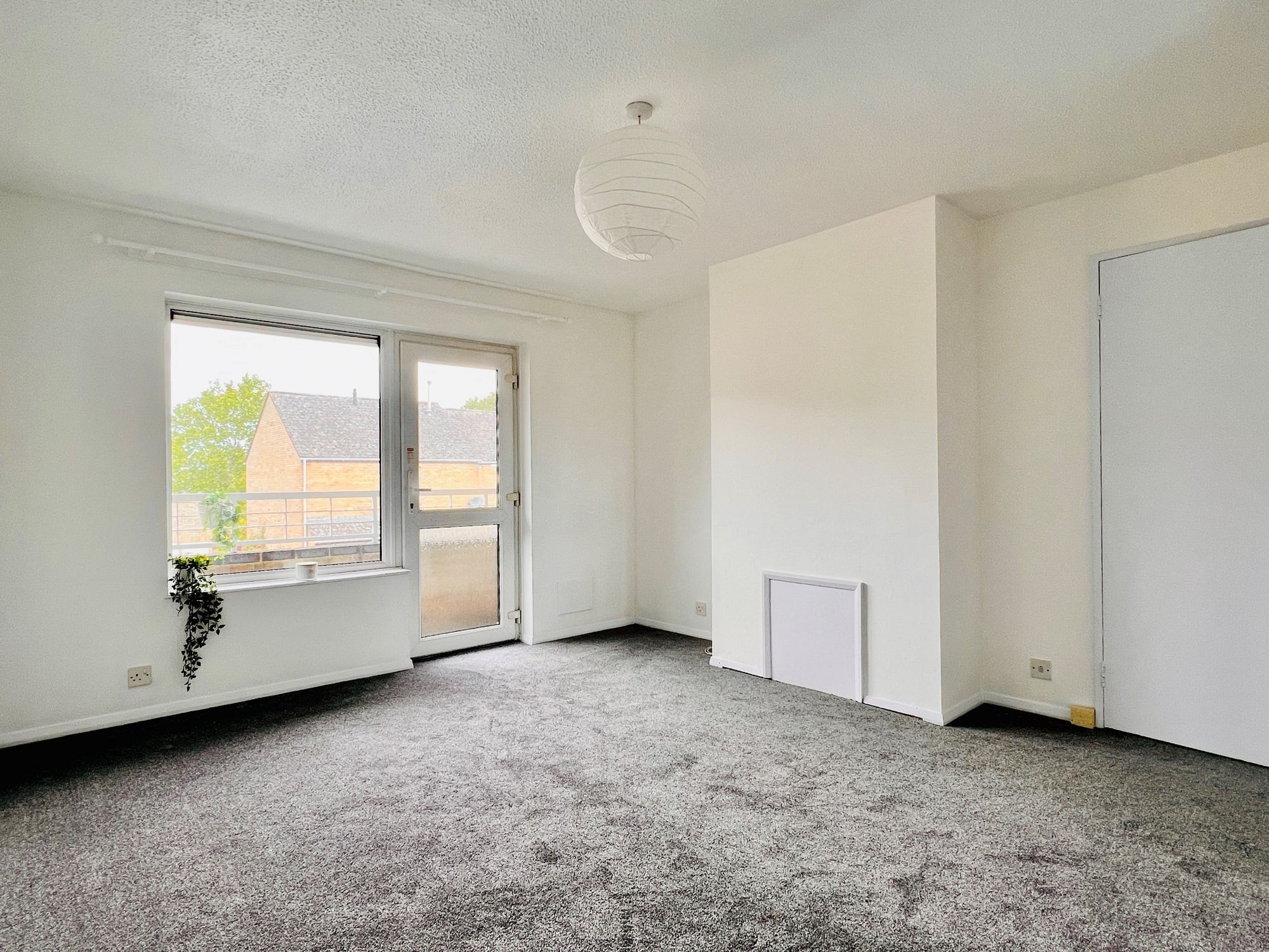 Flat Tauntfield Close in Taunton